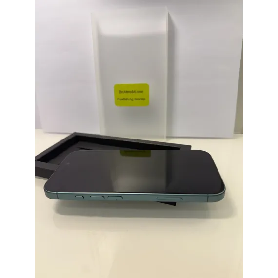 iPhone 16 256GB