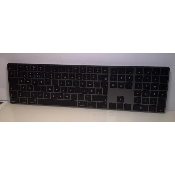 Apple Magic Keyboard